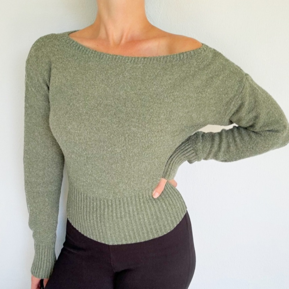 Derek Heart sage green boat neck stretch knit sweater size small
